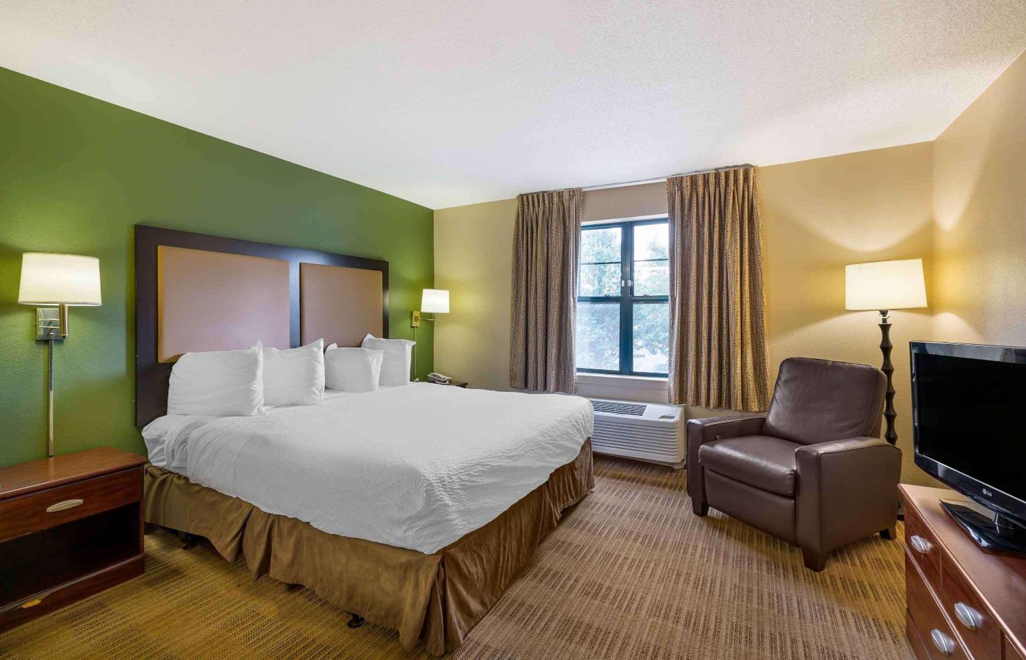 Extended Stay America Suites - Washington Dc Germantown Milestone Exteriér fotografie