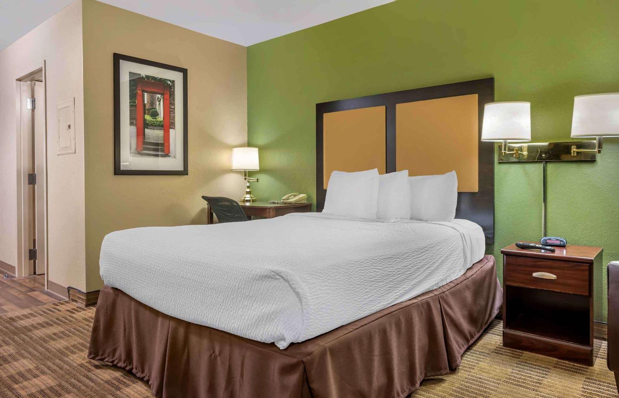 Extended Stay America Suites - Washington Dc Germantown Milestone Exteriér fotografie
