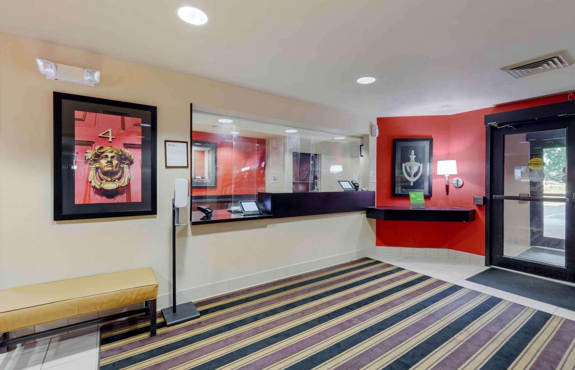 Extended Stay America Suites - Washington Dc Germantown Milestone Exteriér fotografie