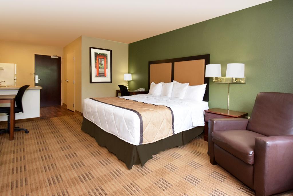 Extended Stay America Suites - Washington Dc Germantown Milestone Exteriér fotografie